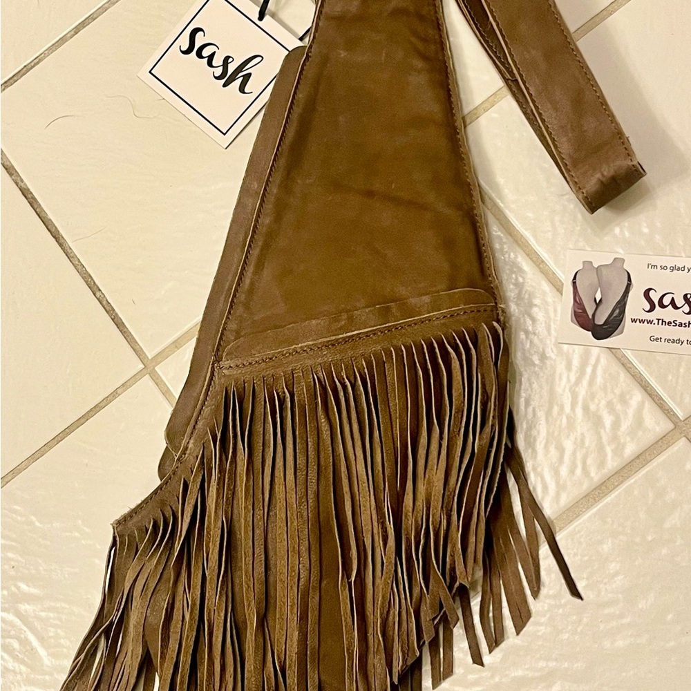 The Sash Bag Standard Size Women's Fringe Leather Sash Crossbody RFID Shiitake - Picture 13 of 13